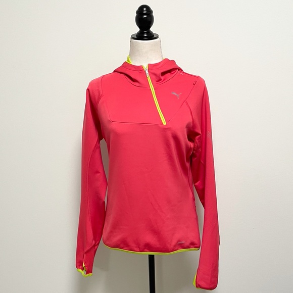 Puma Geranium Punch Windblock Hooded Soft Shell - Picture 3 of 13